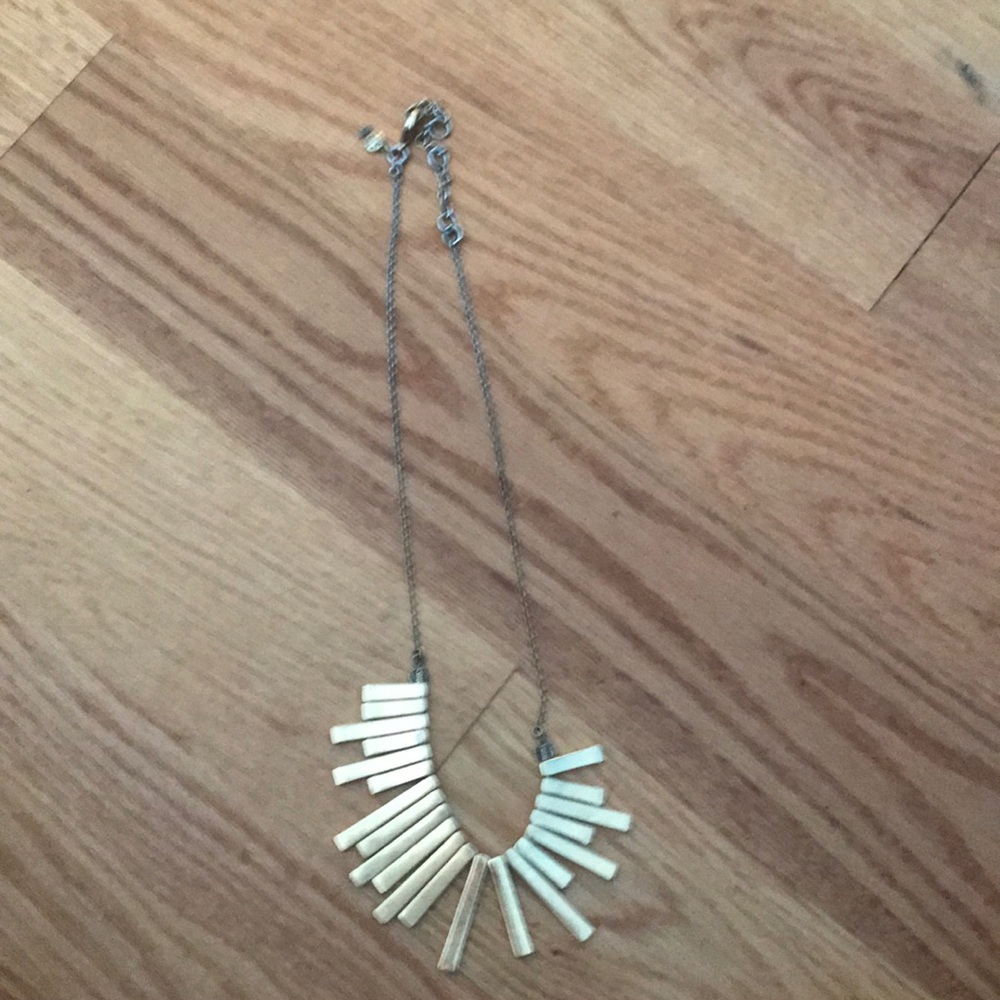 JCREW NECKLACE - Picture 2 of 3
